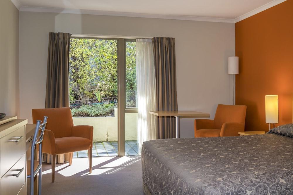 Queenstown Motel Apartments (Adults Only) Εξωτερικό φωτογραφία