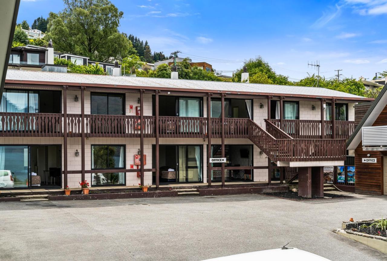 Queenstown Motel Apartments (Adults Only) Εξωτερικό φωτογραφία