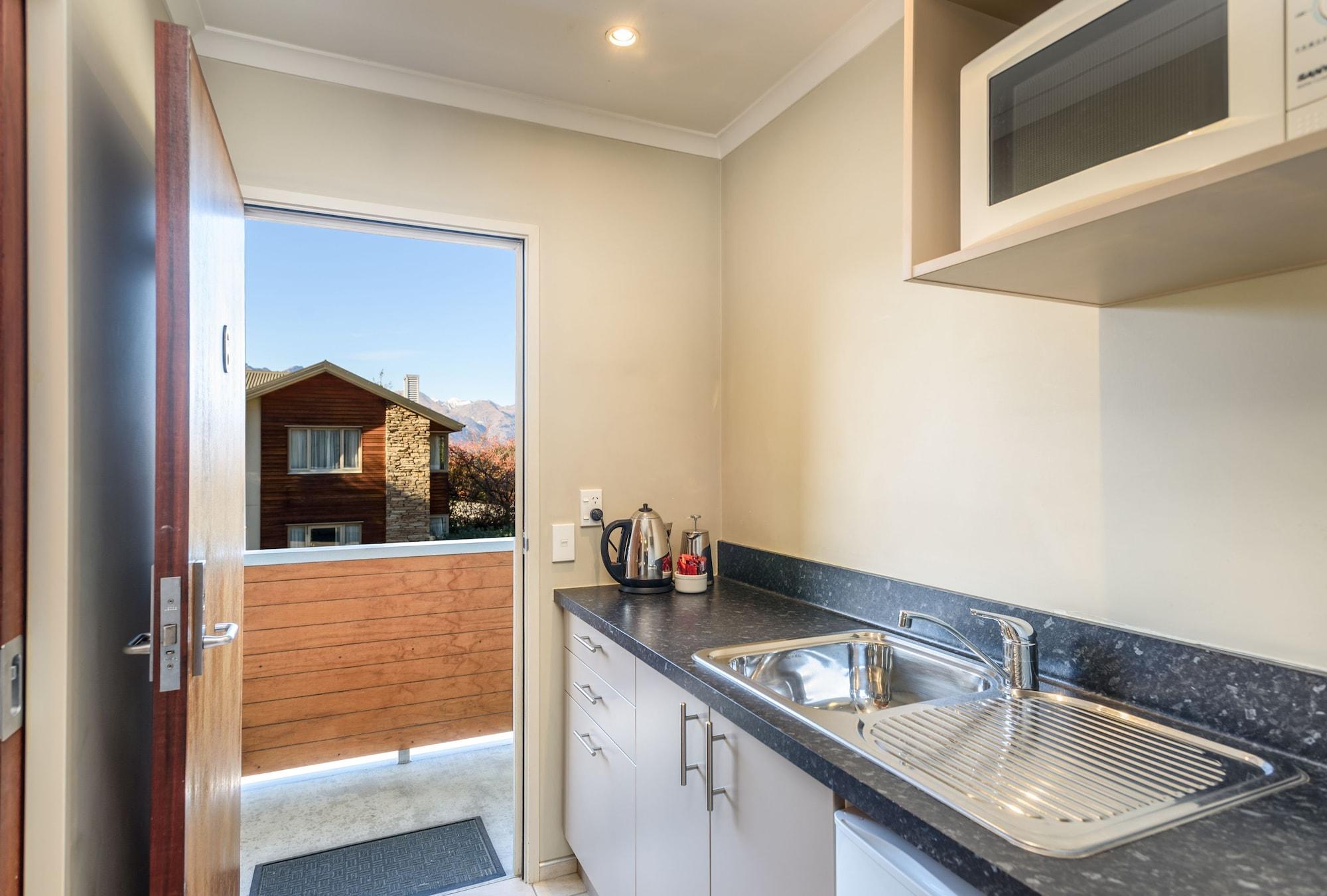 Queenstown Motel Apartments (Adults Only) Εξωτερικό φωτογραφία