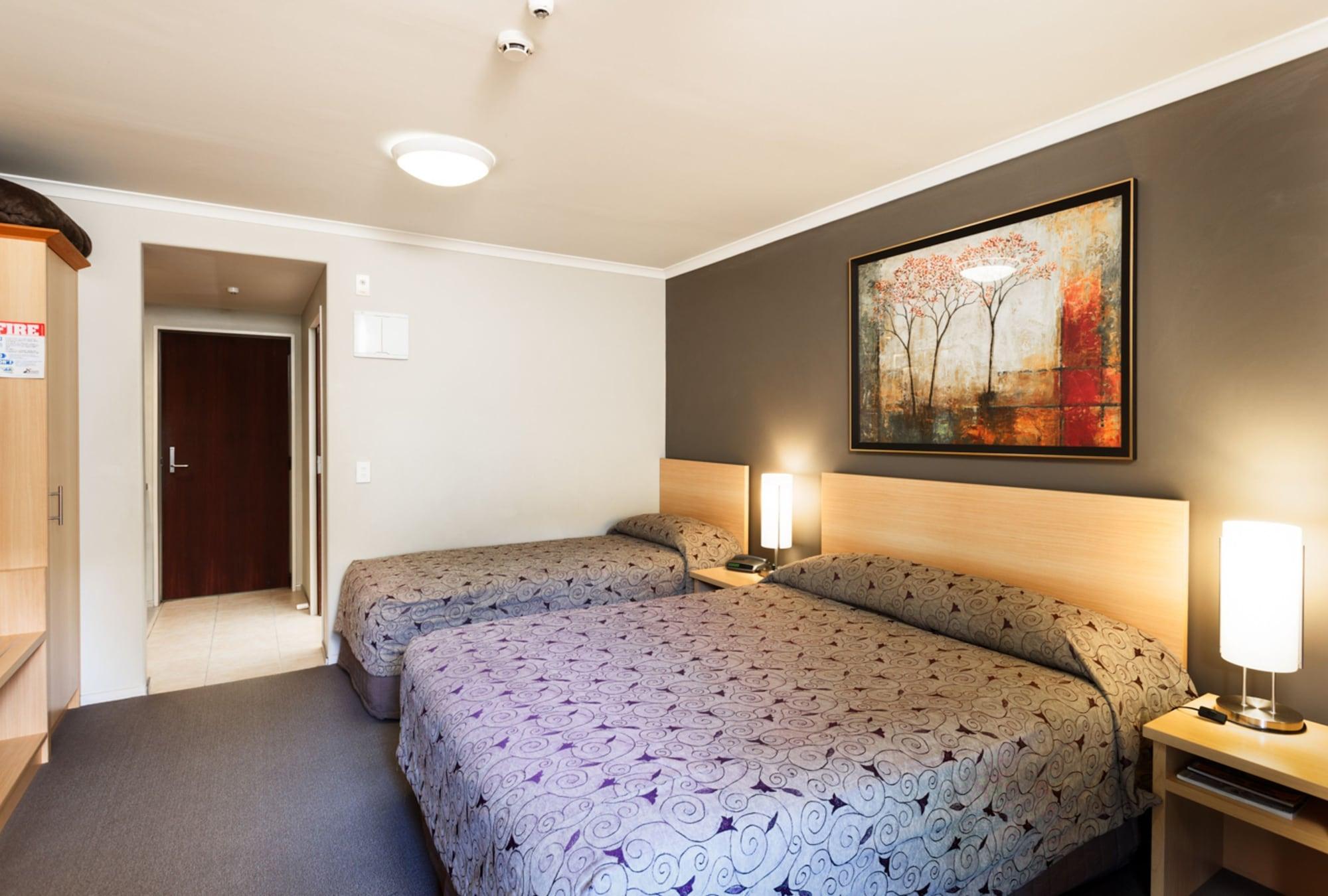 Queenstown Motel Apartments (Adults Only) Εξωτερικό φωτογραφία