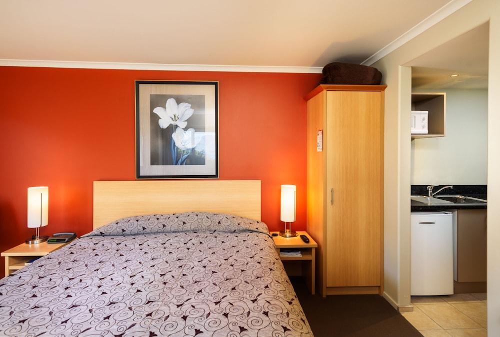 Queenstown Motel Apartments (Adults Only) Εξωτερικό φωτογραφία