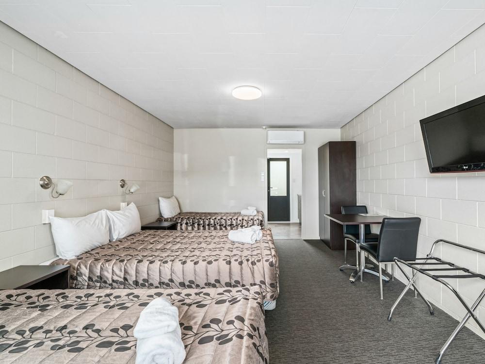 Queenstown Motel Apartments (Adults Only) Εξωτερικό φωτογραφία
